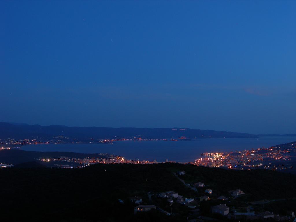 Gites Sassone, Vue Panoramique Sur Ajaccio Et La Mer Alata Zimmer foto