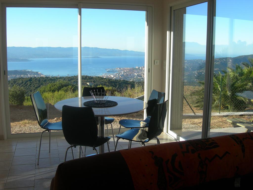 Gites Sassone, Vue Panoramique Sur Ajaccio Et La Mer Alata Zimmer foto